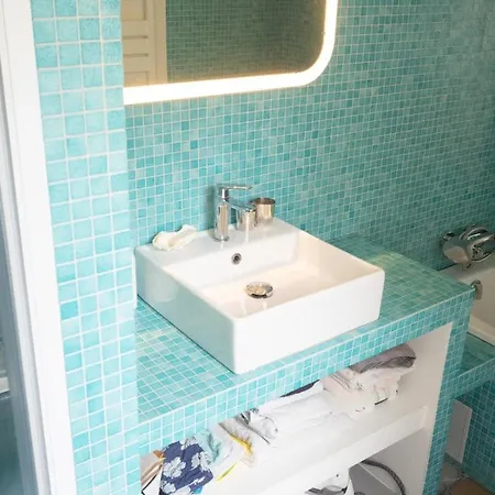 Hostnfly - Magnificent Bright, Spacious Apt Near The Halles Apartment Paris