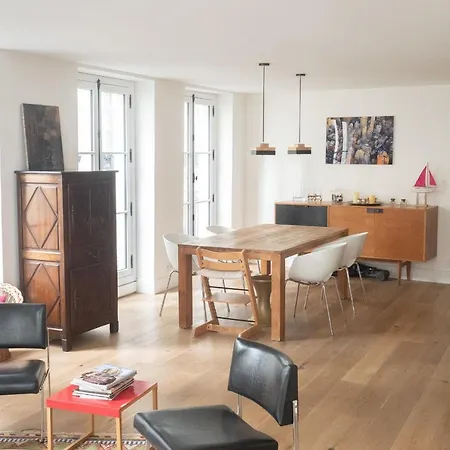 Hostnfly - Magnificent Bright, Spacious Apt Near The Halles Paris