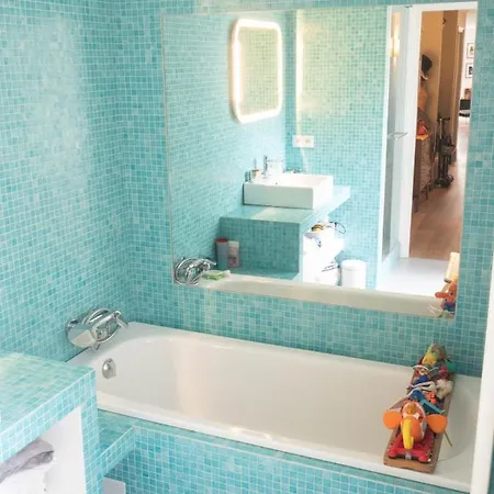 Hostnfly - Magnificent Bright, Spacious Apt Near The Halles Apartment *